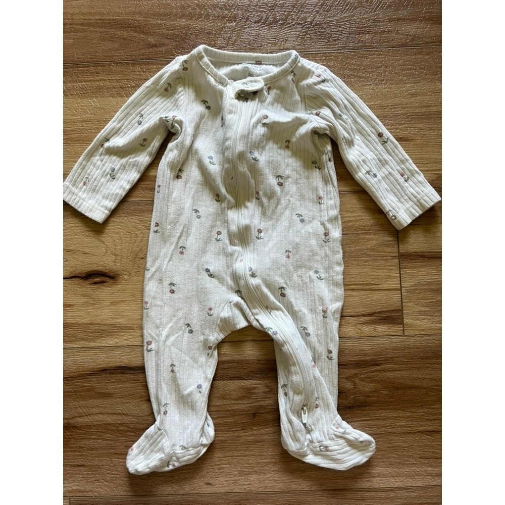 Carter's Just One You Footed Sleeper Baby 6M White Floral Ribbed Zip Up Pajamas